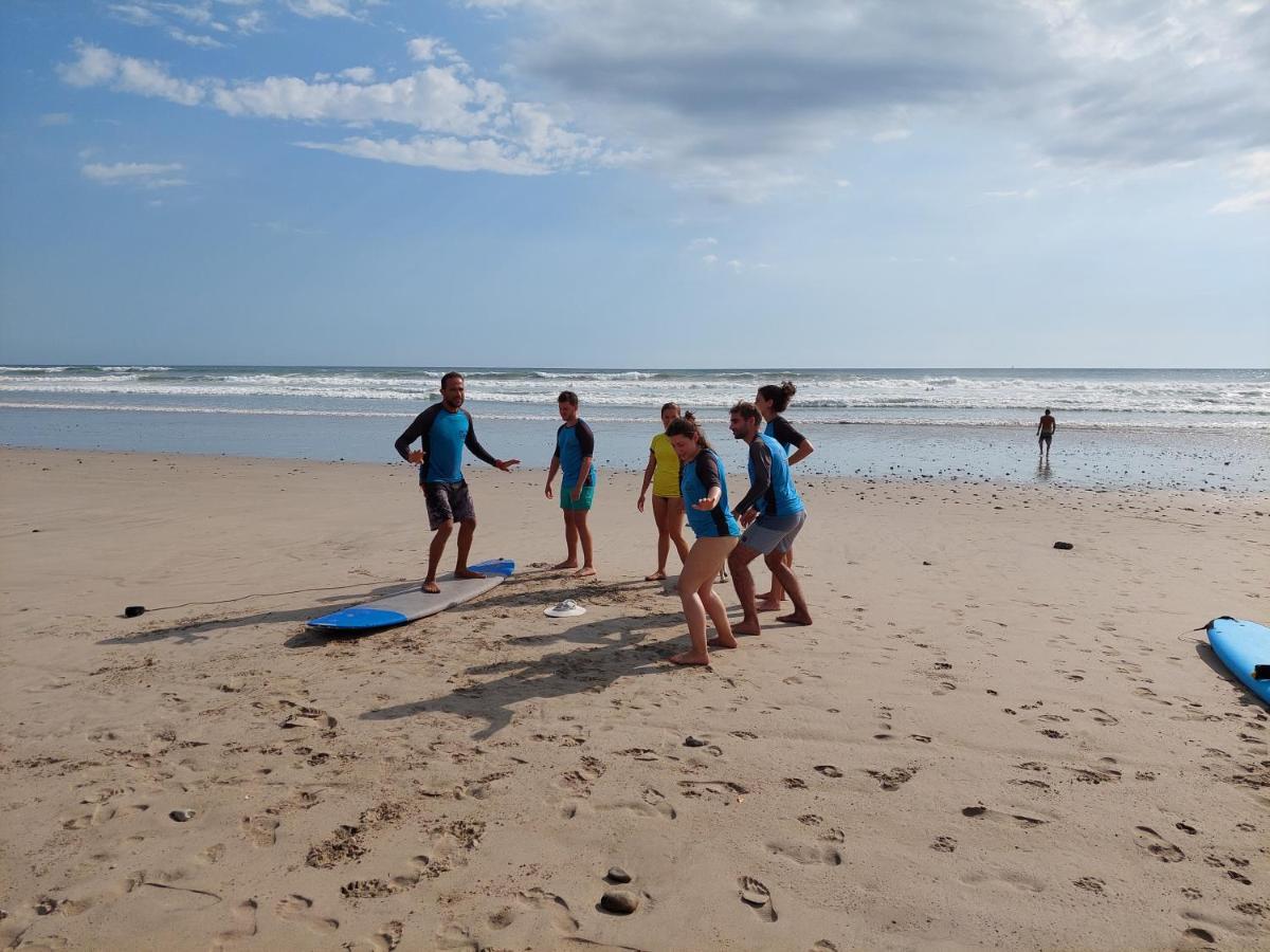 Cocobolo Surf Hotel & School Playa Santa Teresa  Exteriör bild