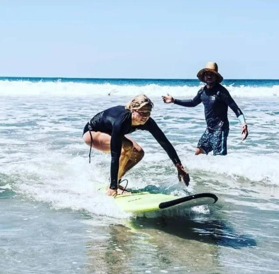 Cocobolo Surf Hotel & School Playa Santa Teresa  Exteriör bild